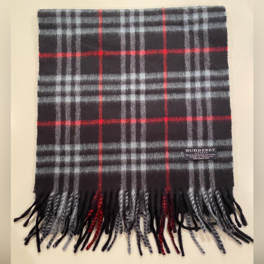 Burberry Cashmere Wool Scarf